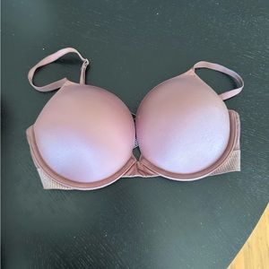 Victoria’s Secret bombshell bra 32d